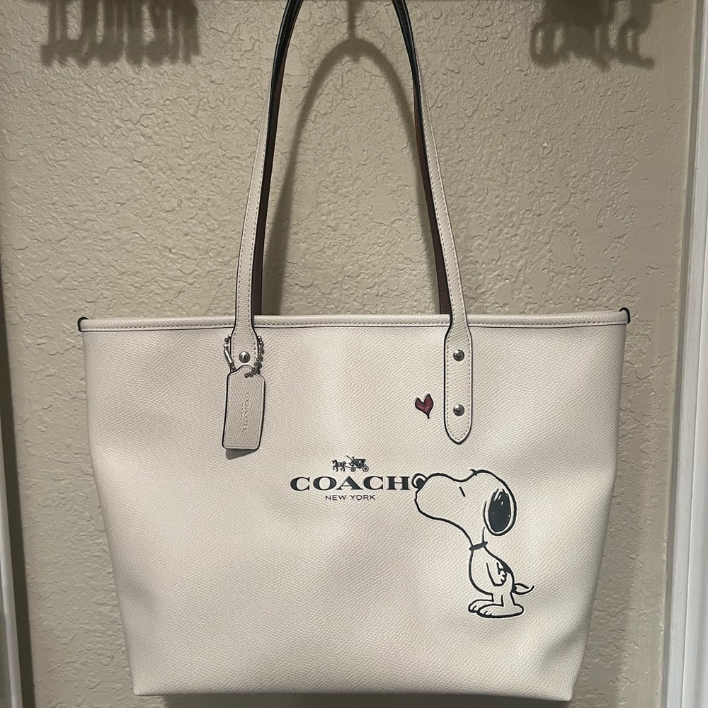 Peanuts x Coach Tote, NWT-offers welcome